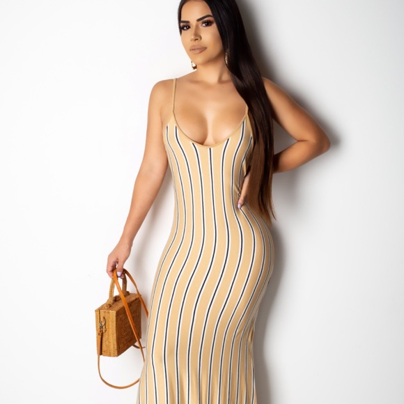 Bundle Only! Never See Me Again Maxi - Picture 2 of 4